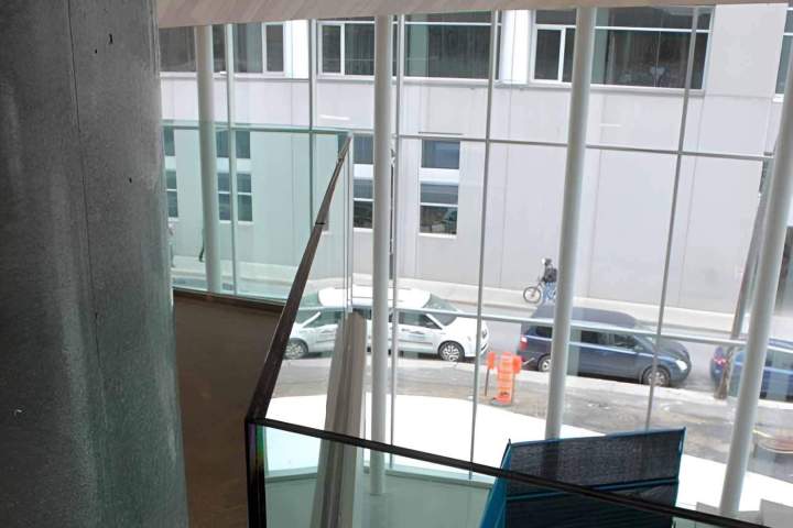 Installation de garde-corps en verre à Cadenet