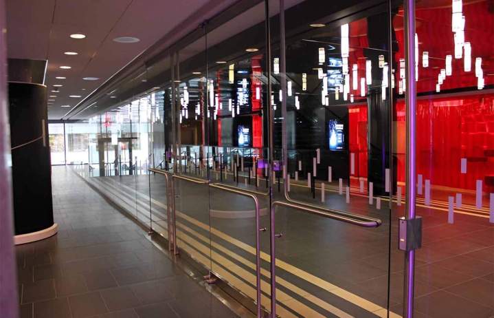 Installation de vitrage intérieur Montréal